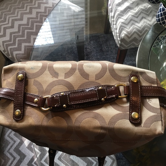 Authentic cloth and leather Coach bag! - Picture 6 of 7